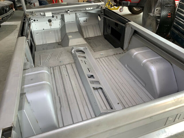 1977 Ford Bronco New Ford Bronco Body Shell, Complete Metal Done, MADE USA - photo 8