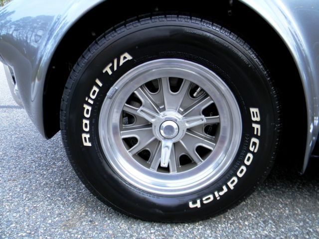 1965 Shelby Superformance MkIII 427 - photo 9