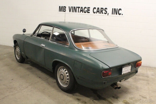 1965 Alfa Romeo Giulia Coupe - photo 4