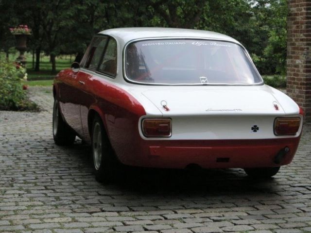 1965 Alfa Romeo 1600 GTA -- - photo 8
