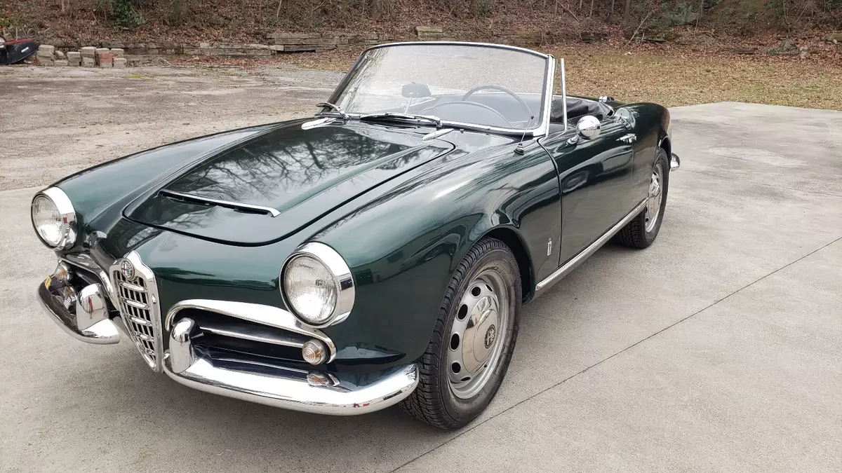 1965 Alfa Romeo Giulia Spider 1600 Normale 1965 Alfa Romeo Giulia