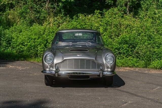 1965 Aston Martin DB5 - photo 9