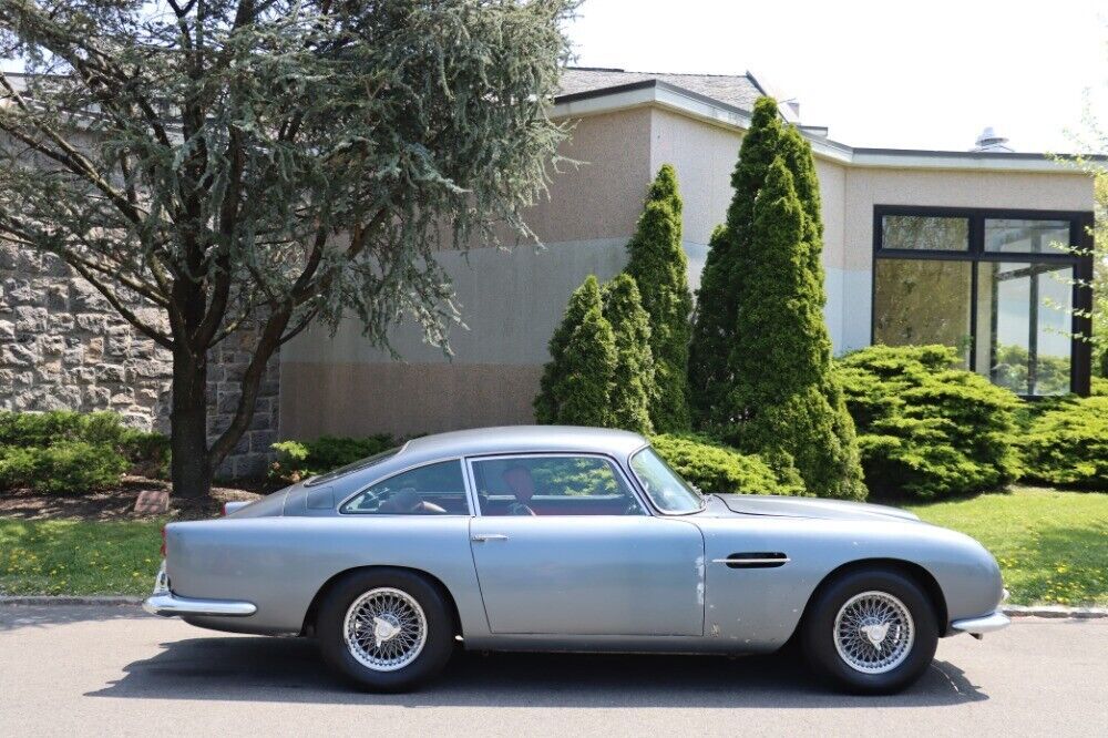 1965 Aston Martin DB5 - photo 3