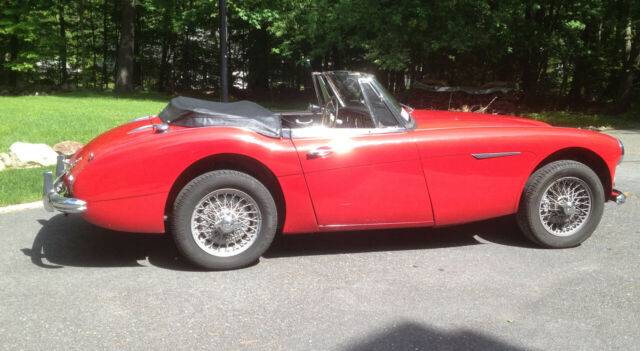 1965 Austin Healey 3000 - photo 2