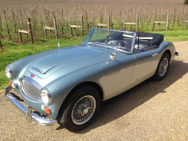 1965 Austin Healey 3000 - photo 2