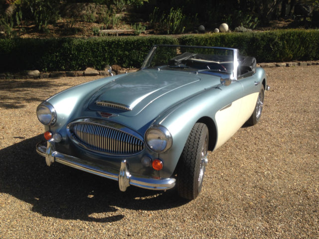 1965 Austin Healey 3000 - photo 3