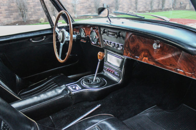 1965 Austin Healey 3000 - photo 6