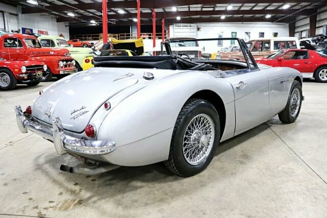 1965 Austin Healey 3000 MK III - photo 5