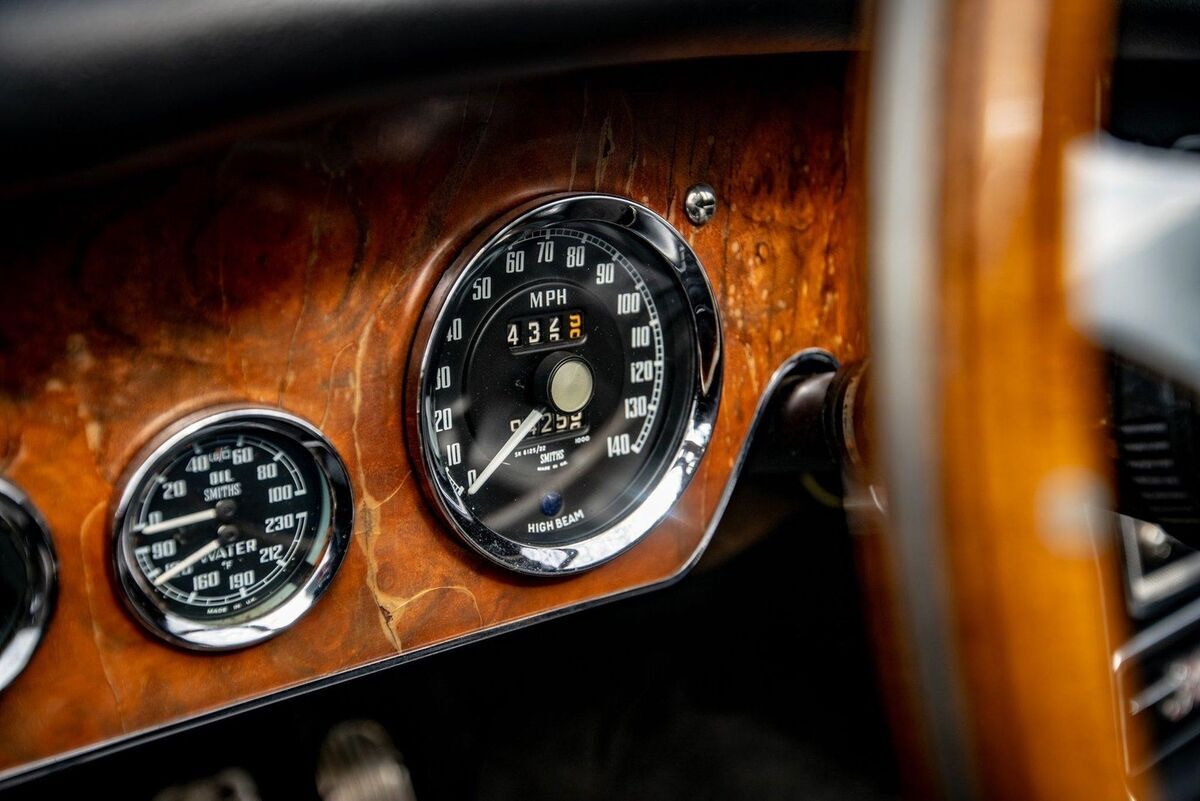 1965 Austin-Healey 3000 Mk III BJ8 - photo 10
