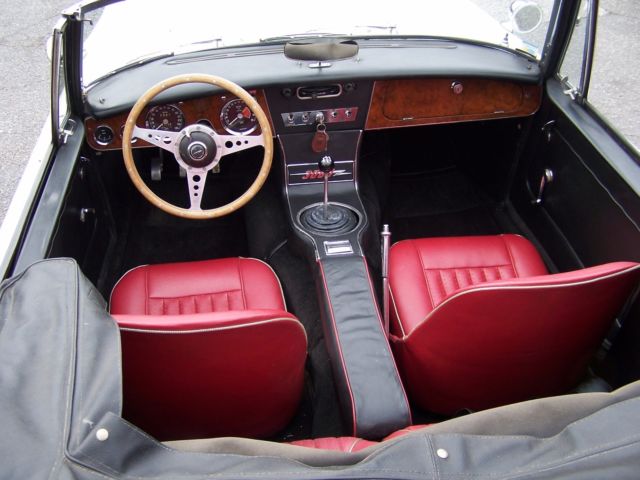 1965 Austin Healey 3000 - photo 12