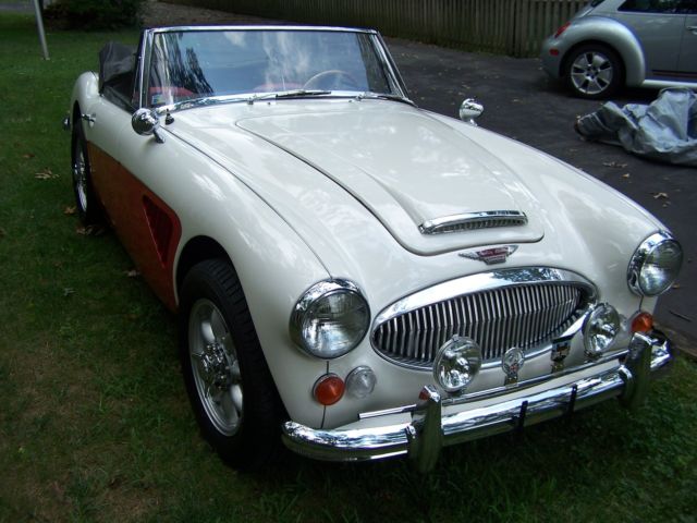 1965 Austin Healey 3000 - photo 2