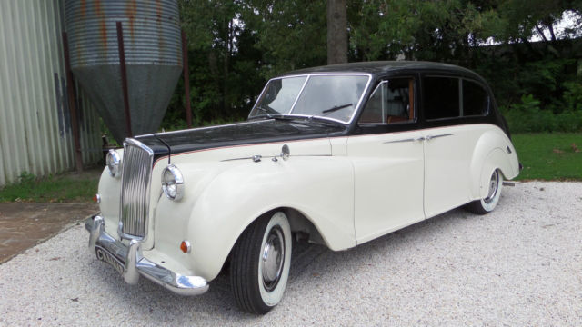 1965 AUSTIN PRINCESS LIMOUSINE WITH DIVIDER 1965 Austin AUSTIN PRINCESS