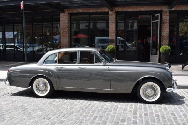 1965 Bentley S3 Continental Flying Spur - photo 12