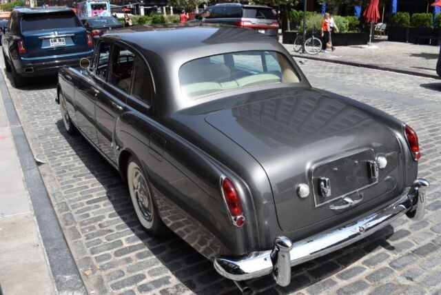 1965 Bentley S3 Continental Flying Spur - photo 9