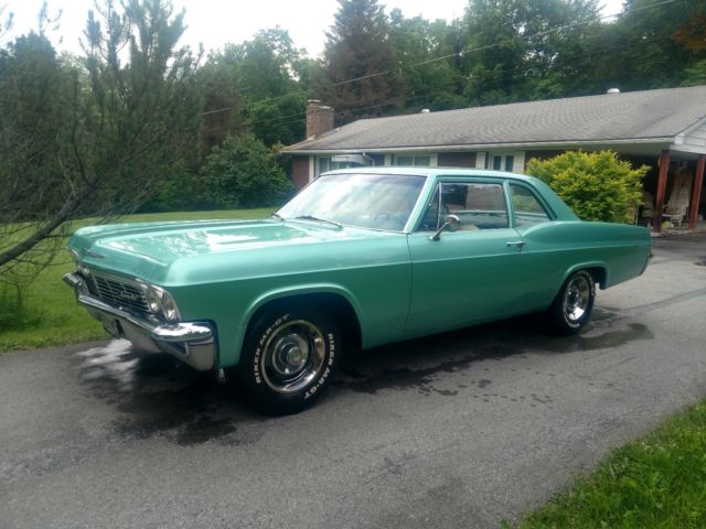 1965 BISCAYNE 2 DOOR 1965 Chevrolet Bel Air/150/210 Biscayne--