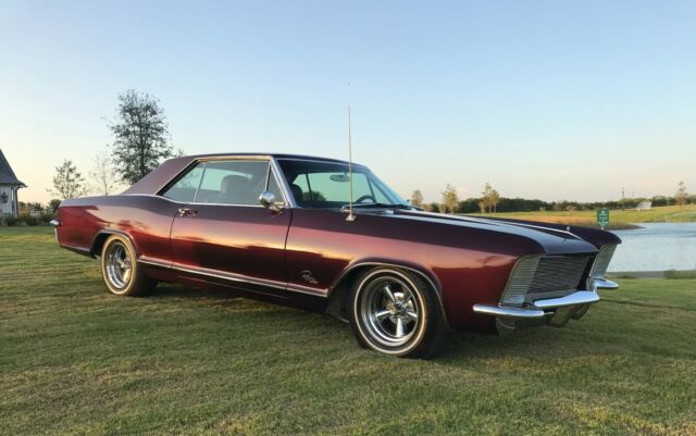 1965 Buick Riviera - photo 2
