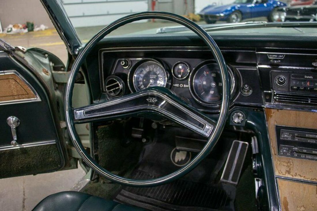 1965 Buick Riviera - photo 12