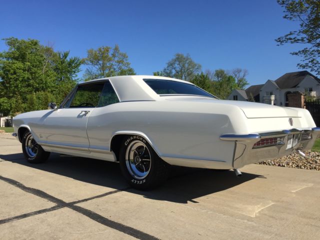 1965 Buick Riviera - photo 2
