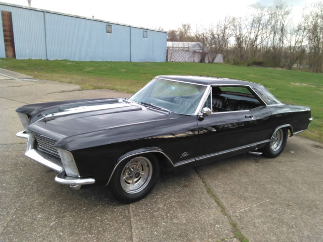 1965 Buick Riviera - photo 2
