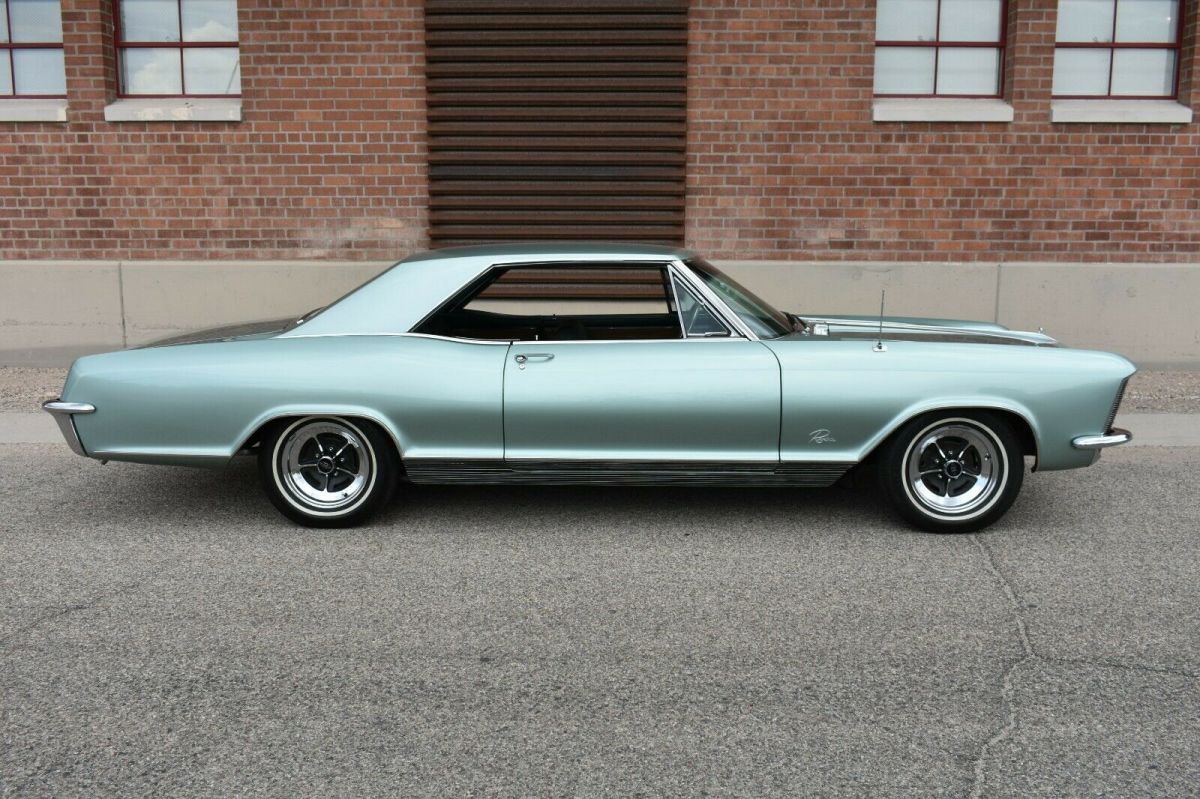 1965 Buick Riviera - photo 2