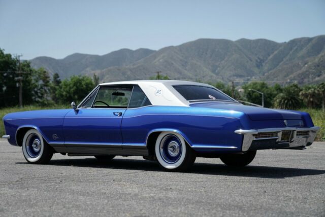 1965 Buick Riviera - photo 2