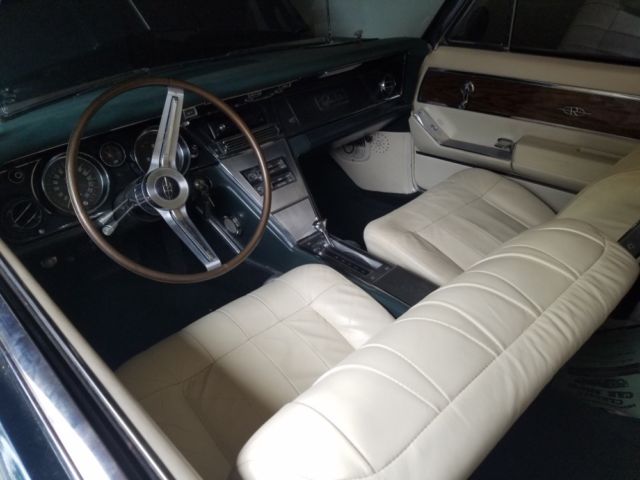 1965 Buick Riviera -409 NAILHEAD ENGINE SLAMMED ON AIR RIDE-PRO TOURI - photo 7