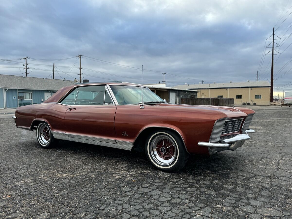 1965 Buick Riviera - photo 2