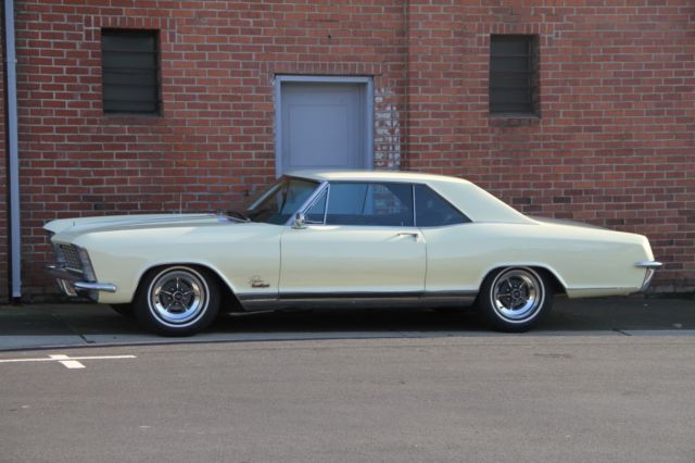 1965 Buick Riviera Gran Sport (All Numbers Matching) 1965 Buick Riviera