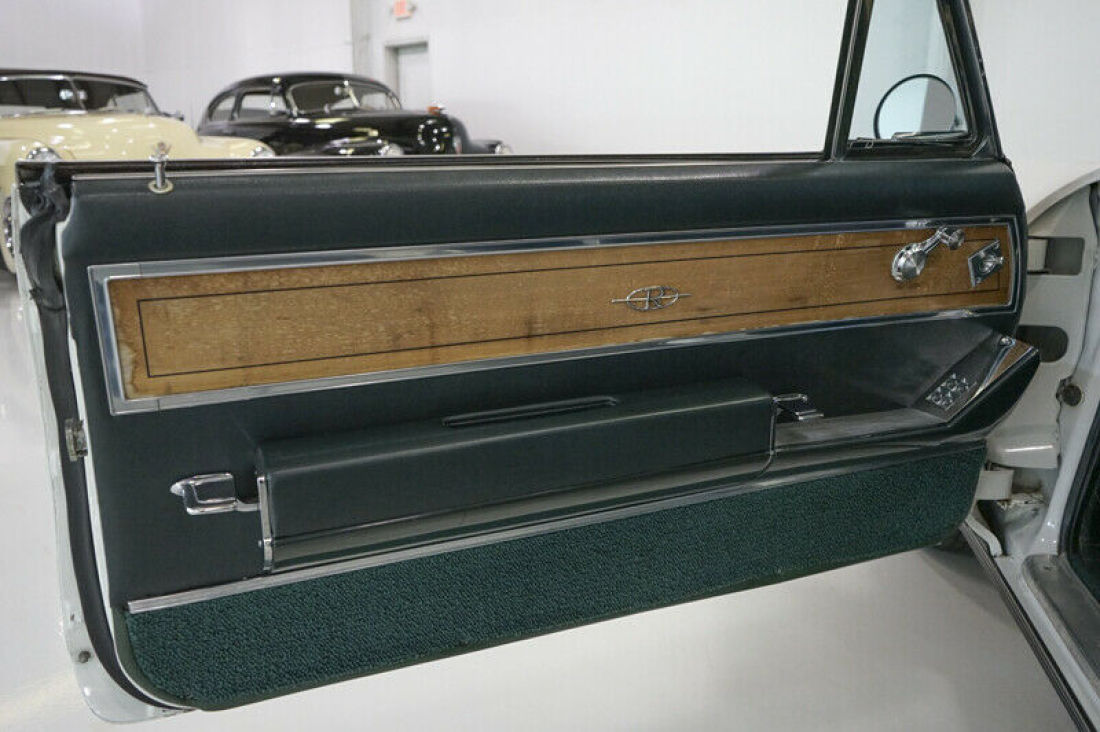 1965 Buick Riviera Gran Sport Coupe - photo 10