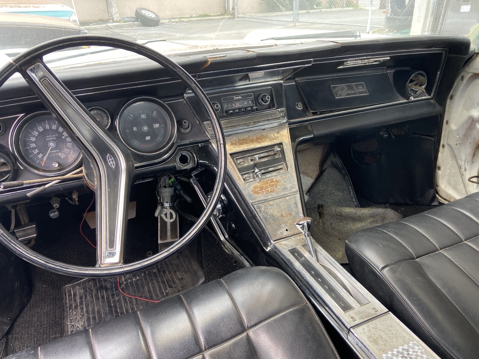 1965 Buick Riviera - photo 13