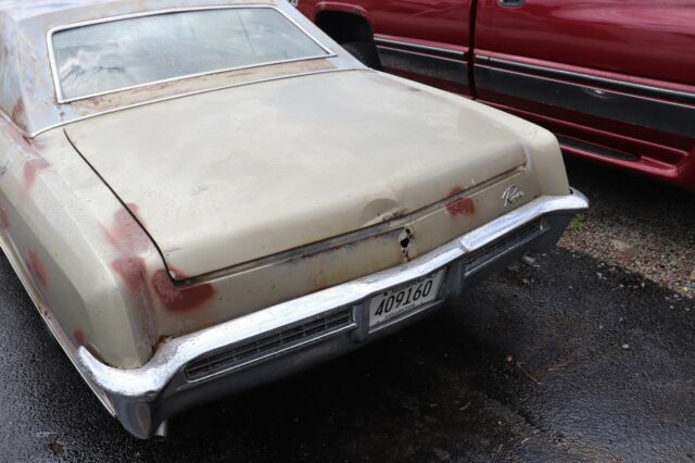 1965 Buick Riviera chrome - photo 6