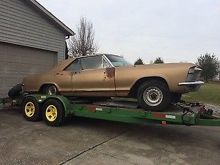 1965 Buick Riviera standard - photo 2