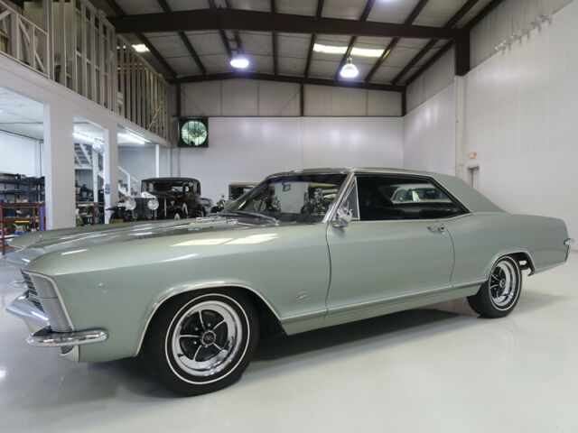 1965 Buick Riviera Sport Coupe