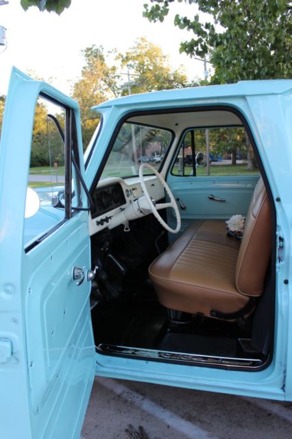 1965 Chevrolet C-10 - photo 3