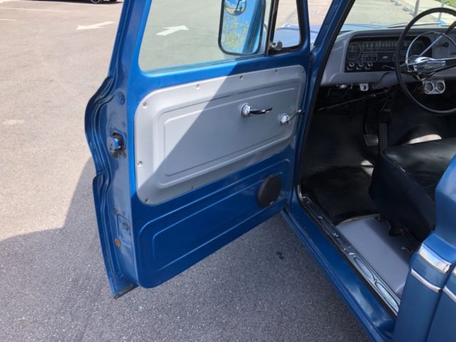 1965 Chevrolet C-10 Deluxe - photo 10