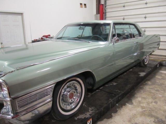 1965 Cadillac DeVille - photo 2