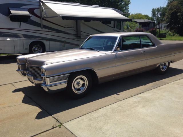 1965 Cadillac Calais 2dr coupe restomod 1965 Cadillac Seville Calais
