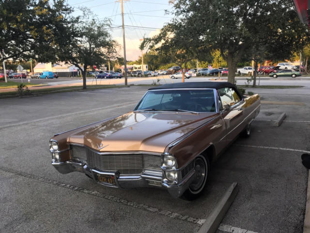 1965 Cadillac DeVille convertible - photo 13
