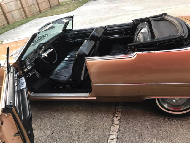 1965 Cadillac DeVille convertible - photo 2