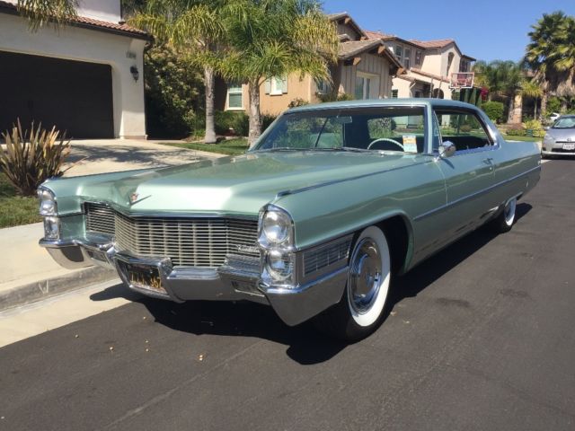 1965 Cadillac DeVille - photo 2