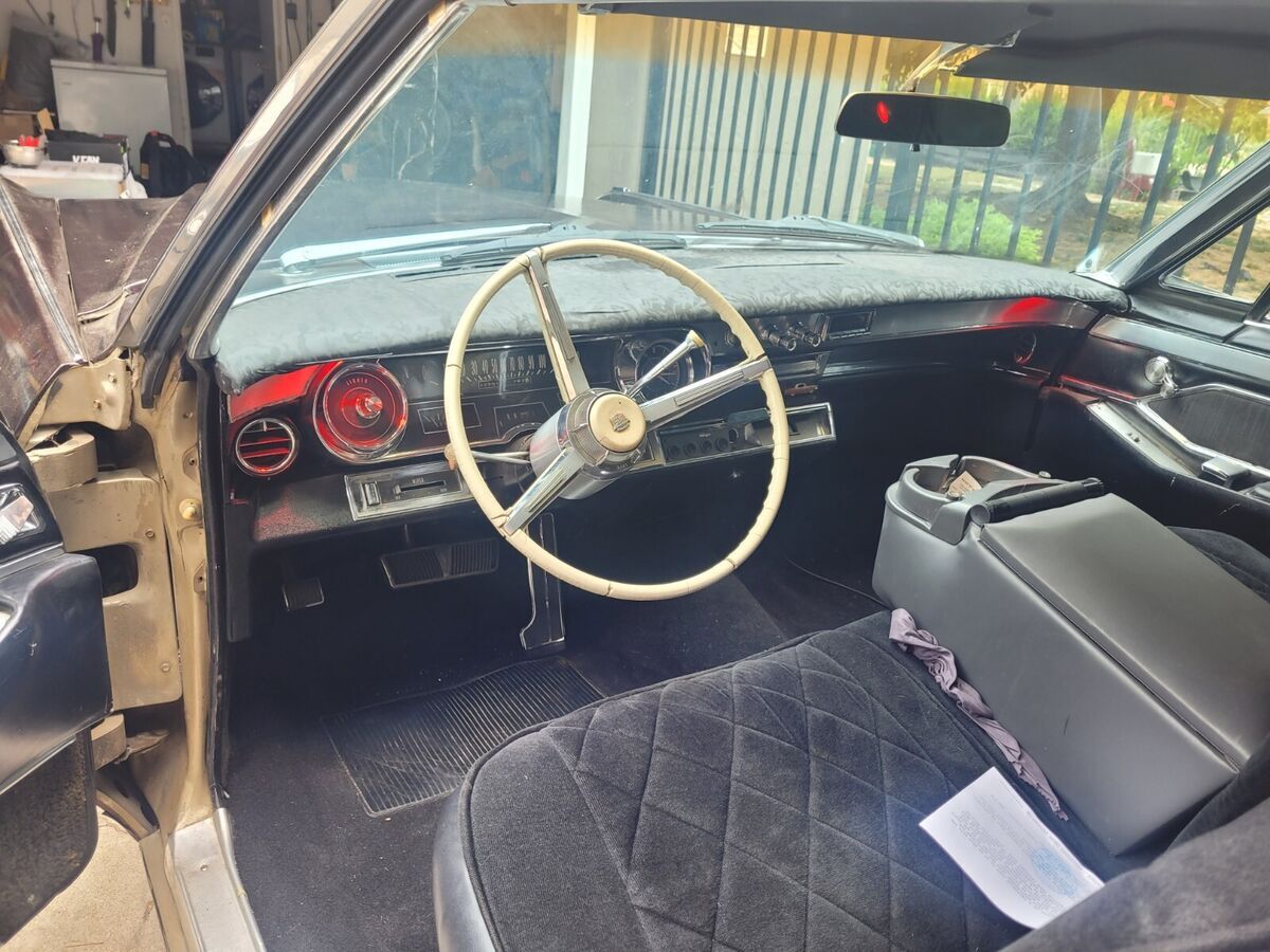 1965 Cadillac DeVille - photo 12
