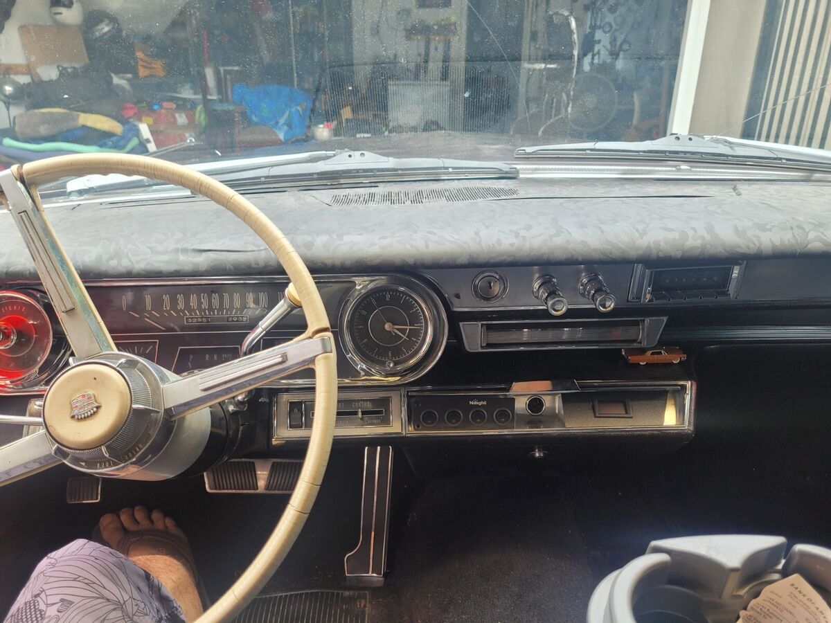 1965 Cadillac DeVille - photo 6
