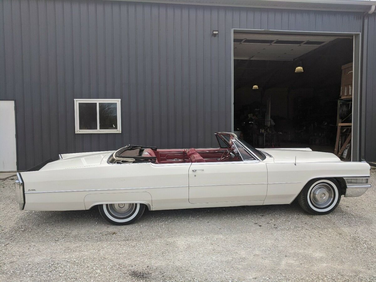 1965 Cadillac DeVille Convertible