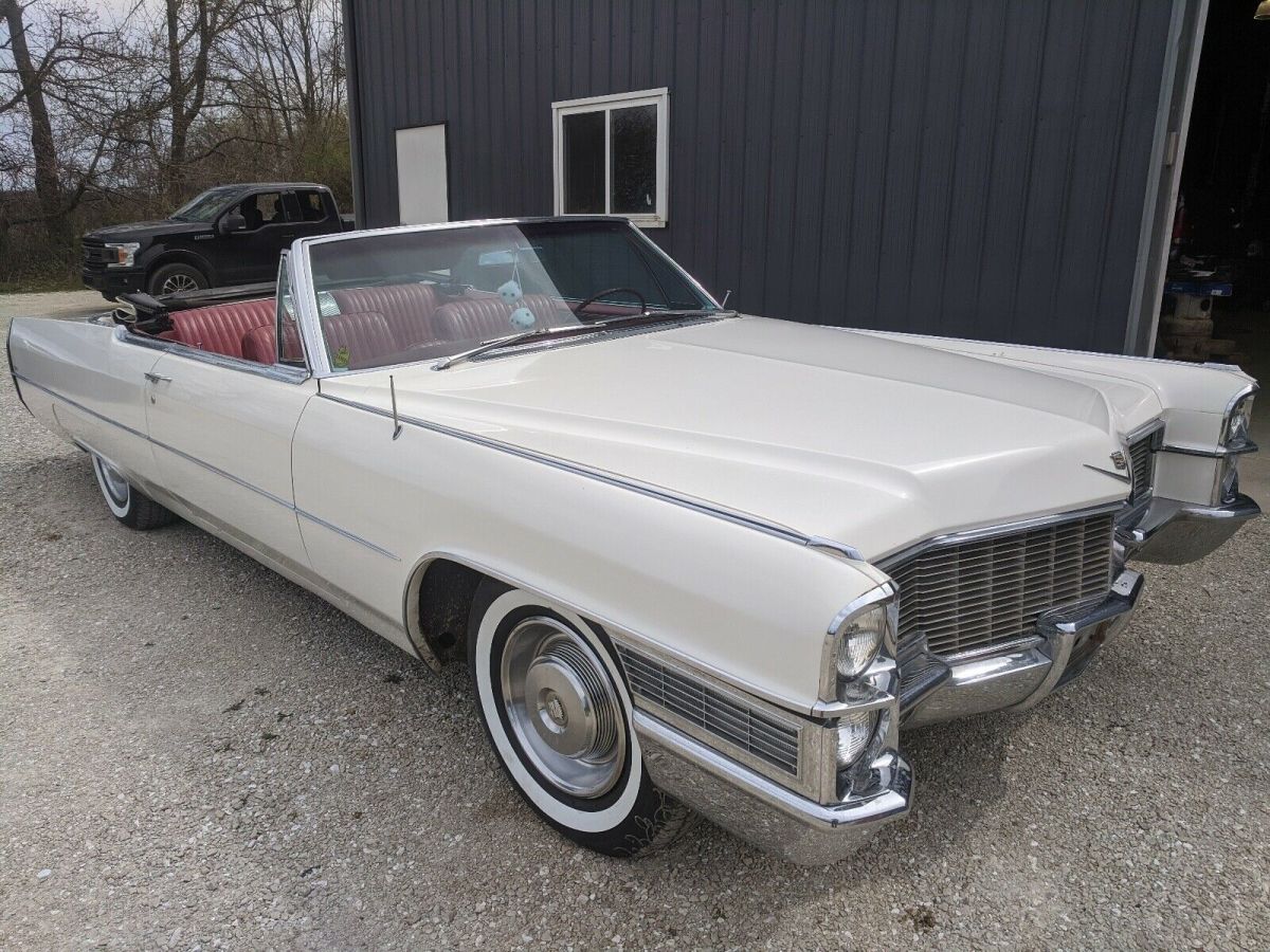 1965 Cadillac DeVille Convertible - photo 3