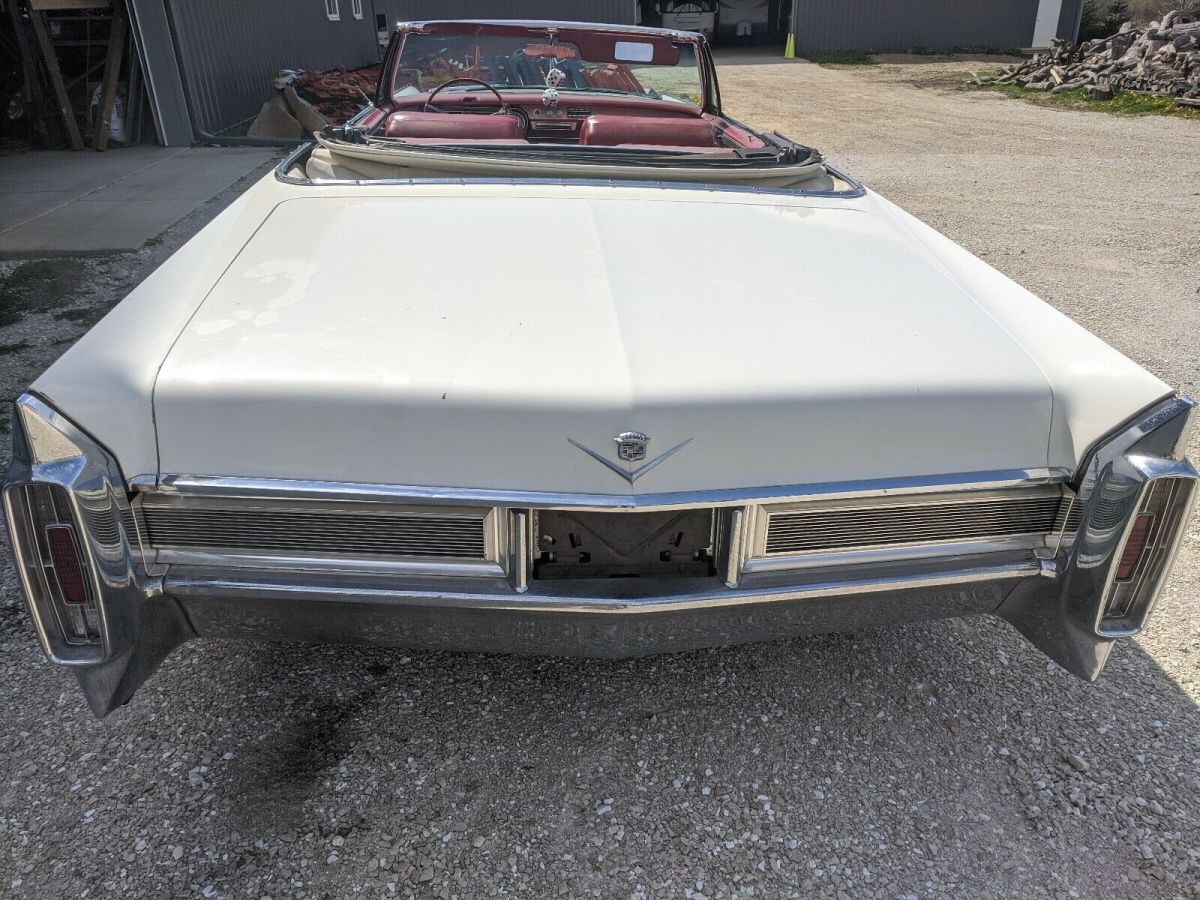 1965 Cadillac DeVille Convertible - photo 7
