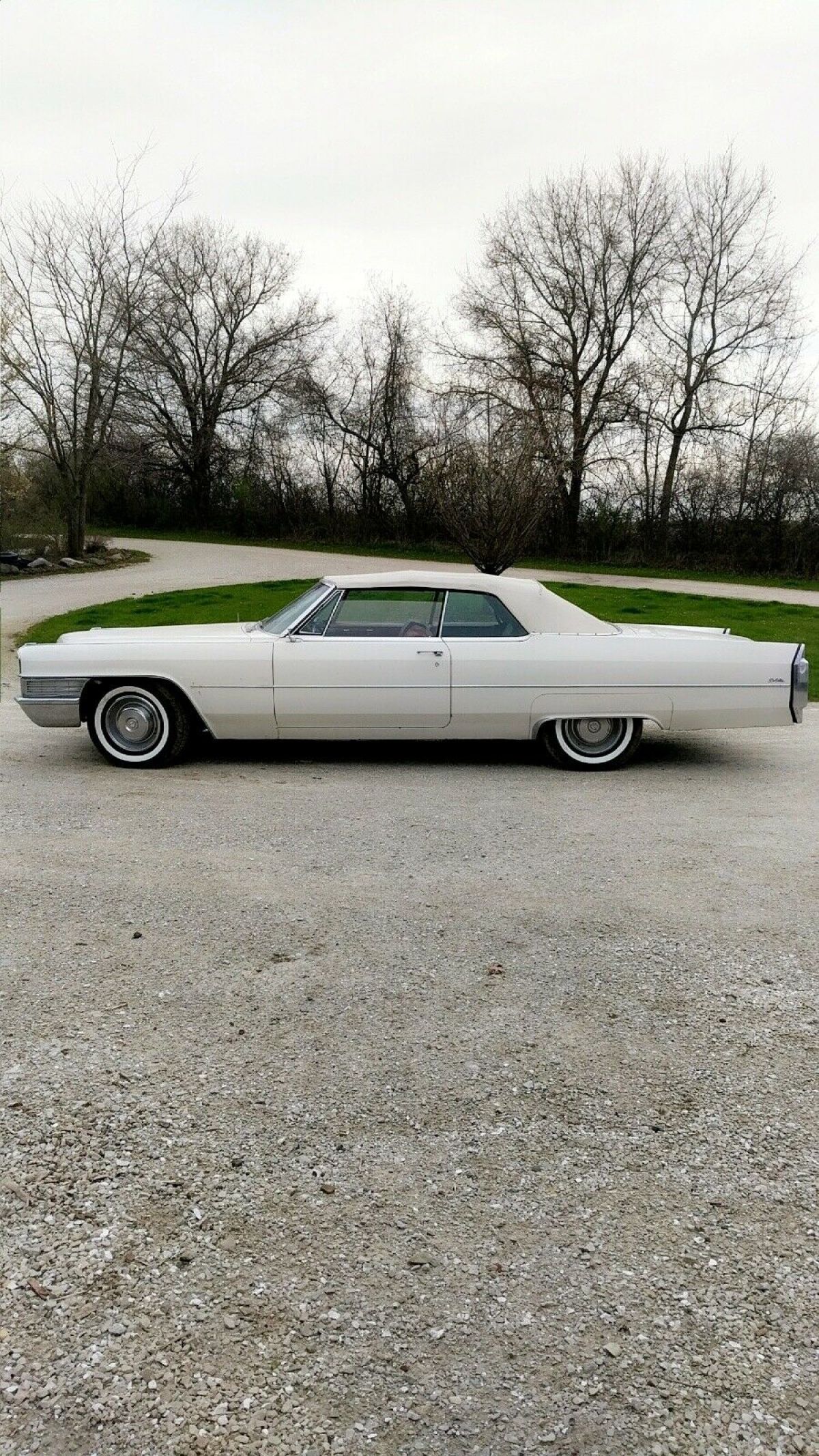 1965 Cadillac DeVille Convertible - photo 9