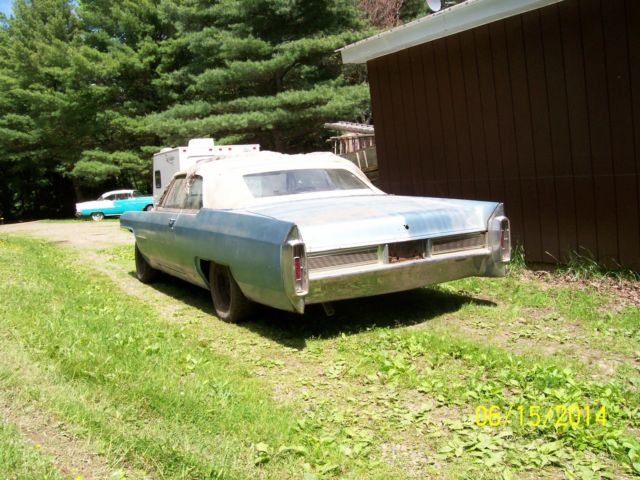 1965 Cadillac DeVille - photo 2