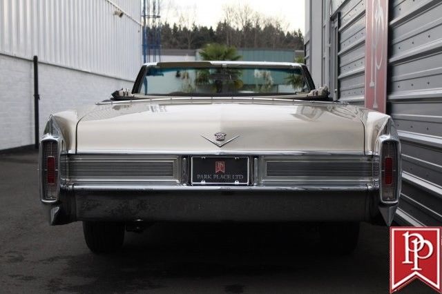 1965 Cadillac DeVille Convertible - photo 10