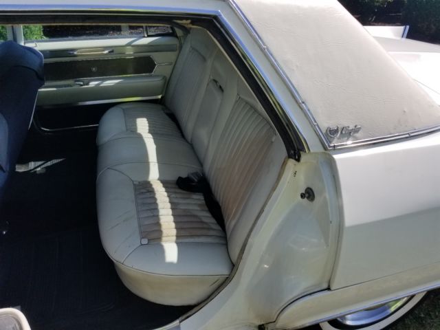 1965 Cadillac Brougham Fleetwood - photo 11
