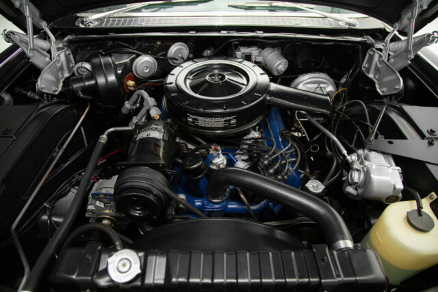 1965 Cadillac Fleetwood 75 Series Limo, Black 429 - photo 4